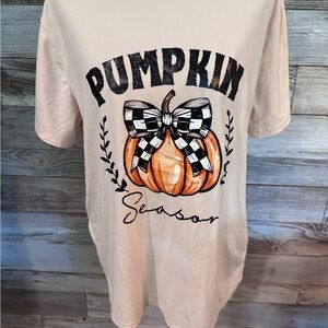 SHEIN Cream Pumpkin Graphic Tee